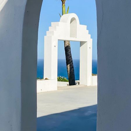 Santorini Guesthouse امانزيمتوتي المظهر الخارجي الصورة